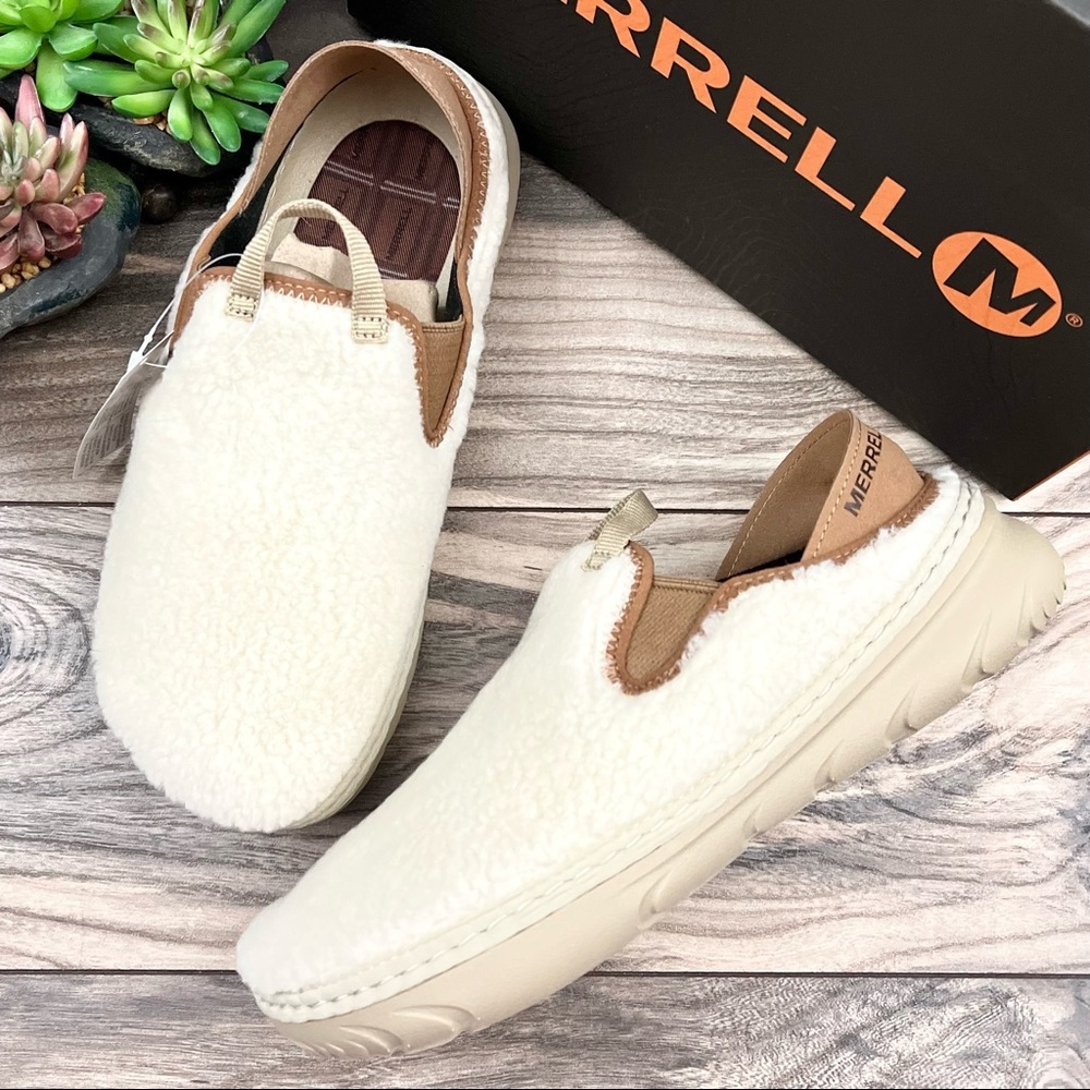 NIB Merrell Hut Moc Cozy Slip On Shoes Smore